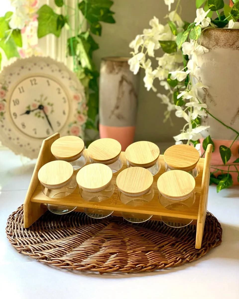 Small Wood 8 Spice Bottle Set Small Wood 8 Spice Bottle Set